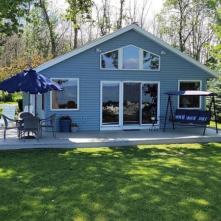 Cozy Cottage On خليج مورو المظهر الخارجي الصورة