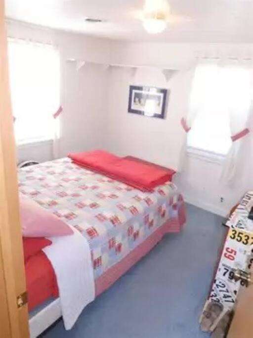Cozy Cottage On خليج مورو المظهر الخارجي الصورة